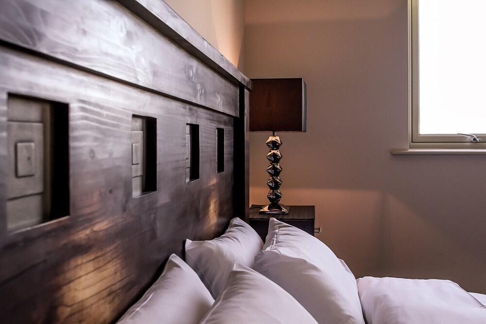 Peak Edge Hotel Chesterfield Ngoại thất bức ảnh