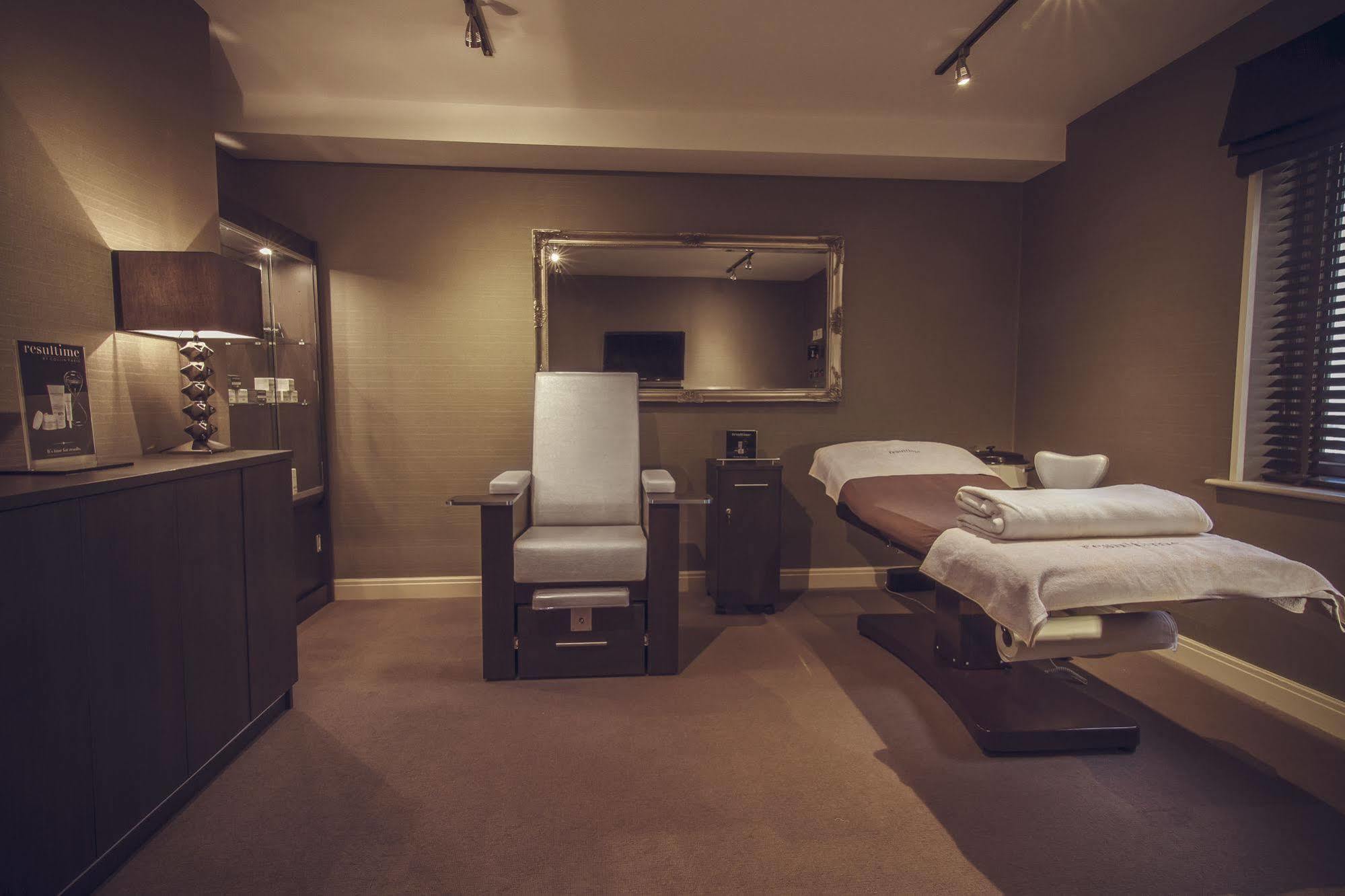 Peak Edge Hotel Chesterfield Ngoại thất bức ảnh