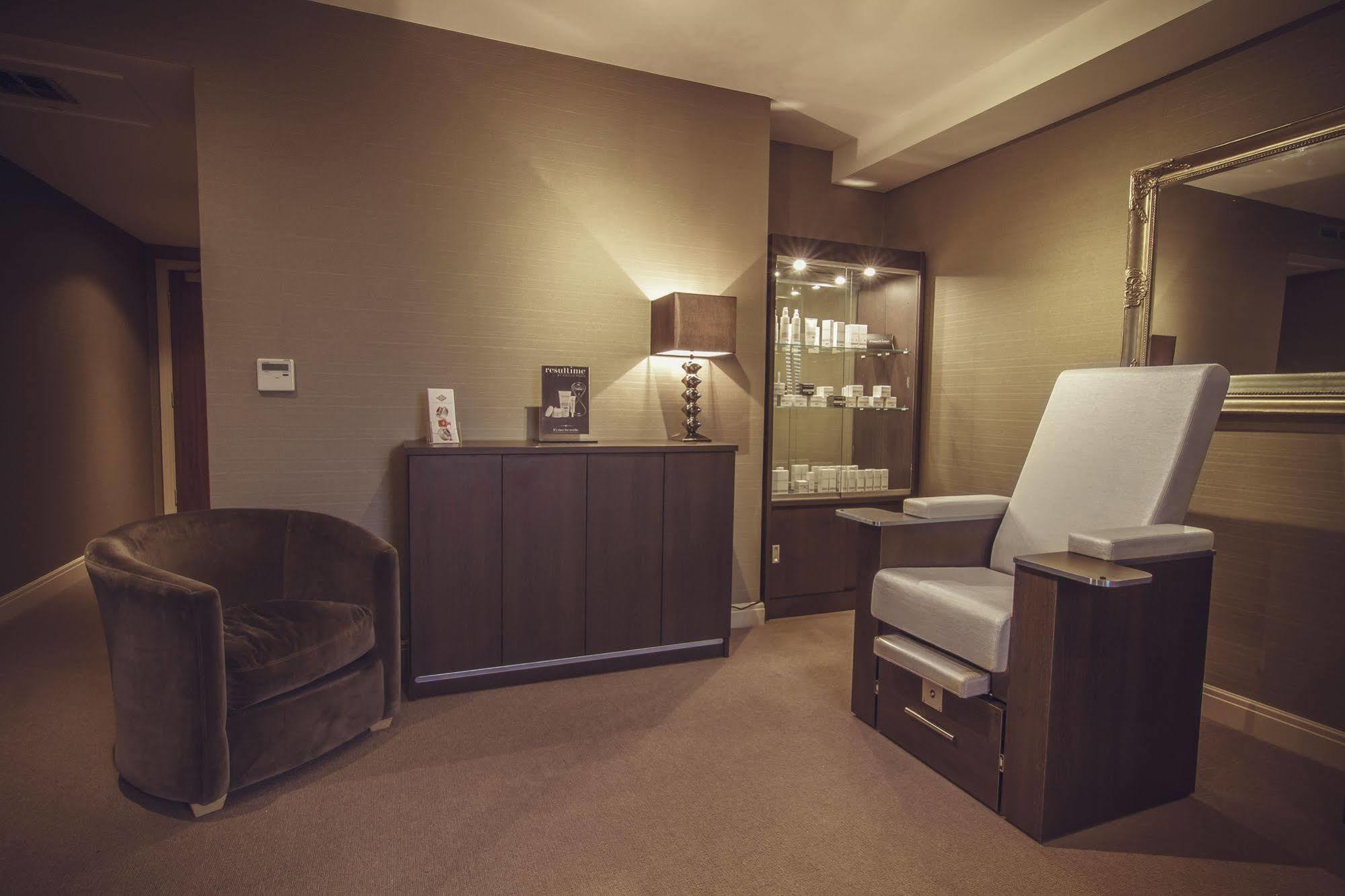 Peak Edge Hotel Chesterfield Ngoại thất bức ảnh